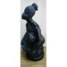 ANNE MARIE MULLAN -FIGURA EN TERRACOTA CON PEANA EN MADERA.