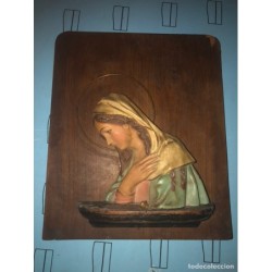VIRGEN MARIA-TALLA SOBRE MADERA-CON LUZ.