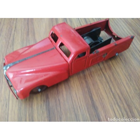 CAMIONETA RICO I-225.