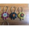 LOTE DE 6 LLAVEROS DE MARCAS AUTOMOVILES.