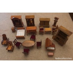 MUEBLES DE MADERA PARA CASITAS DE MUÑECAS-20 MUEBLES.