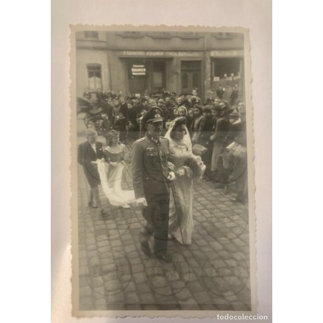 HEINRICH HIMMLER- FOTOGRAFIA DE POSIBLE HEINRICH HIMMLER ACOMPAÑADO EN BODA.