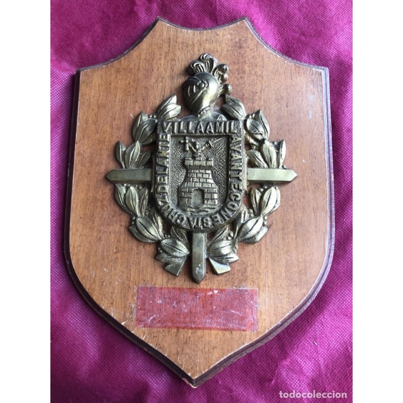 METOPA VILLAMIL-ESCUDO HERALDICO VILLAMIL -AVANTE CON ESTA CRUZ DELANTE.
