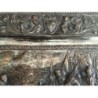 RENDICIÓN DE GRANADA-BANDEJA REPUJADA DE COBRE Y BAÑO DE PLATA.