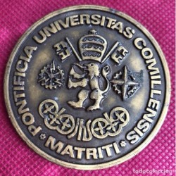 UNIVERSIDAD PONTIFICA COMILLAS-MADRID-MEDALLA.