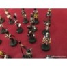 ALMIRALL PALOU-COLECCIÓN DE 30 SOLDADITOS DE PLOMO LAS GUERRAS NAPOLEÓNICAS- PEANA ORIGINAL.