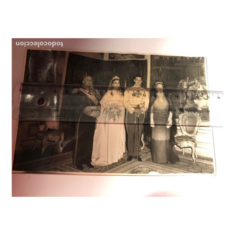 BODA DE LA HIJA DE FRANCO CON EL MARQUES DE VILLAVERDE AÑOS 50 -2 FOTOGRAFIAS ORIGINALES.