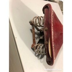 SILLIN ANTIGUO PARA MOTO O BICI.