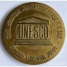 MEDALLA UNESCO-Conseil international pour l'éducation physique et le sport.