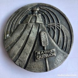 CASTELLON-RADIO SER-MEDALLA CONMEMORATIVA 50 ANIVERSARIO 1933-1983.