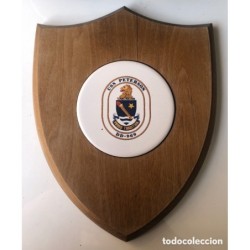 METOPA MILITAR DE PORCELANA-USS PETERSON DD-969.