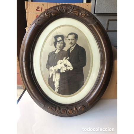 FOTOGRAFIA ANTIGUA ENMARCADA EN MADERA NOBLE AÑO 1942.