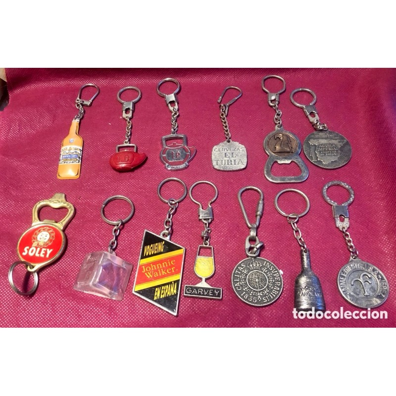 COLECCION DE 13 LLAVEROS DE BEBIDAS.