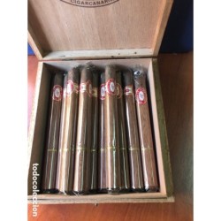 CAJA DE PUROS LA FAMA ESPECIAL CEDRO-20 PUROS.