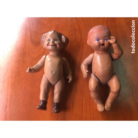 MUÑECOS ANTIGUOS TERRACOTA ARTICULADOS-UNO CON MARCA SV.