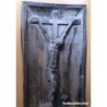 CUADRO CRISTO EN LA CRUZ EN RELIEVE ENMARCADO POSIBLEMENTE PLATA O ALPACA SIGLO XX.