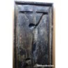 CUADRO CRISTO EN LA CRUZ EN RELIEVE ENMARCADO POSIBLEMENTE PLATA O ALPACA SIGLO XX.