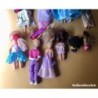 LOTE DE 10 MUÑECAS , MATTEL Y OTRAS.