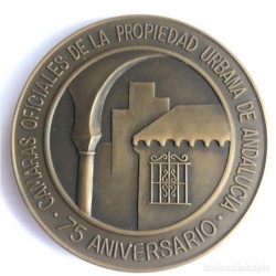 MEDALLA CAMARAS OFICIALES DE LA PROPIEDAD URBANA DE ANDALUCIA-75 ANIVERSARIO-1907 1982.