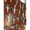AVIONES DE METAL DIFERENTES ESCALAS-COLECCIÓN DE 32 AVIONES VARIOS PAISES MUY BIEN PINTADOS.