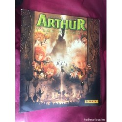 ALBUM CROMOS ARTHUR Y LOS MINIMOYS- COMPLETO CON POSTER CENTRAL-EDITORIAL PANINI-AÑO 2006.
