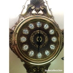 RELOJ DE PARED ANTIGUO LAFUENTE BRONCE MACIZO CON SONERIA.