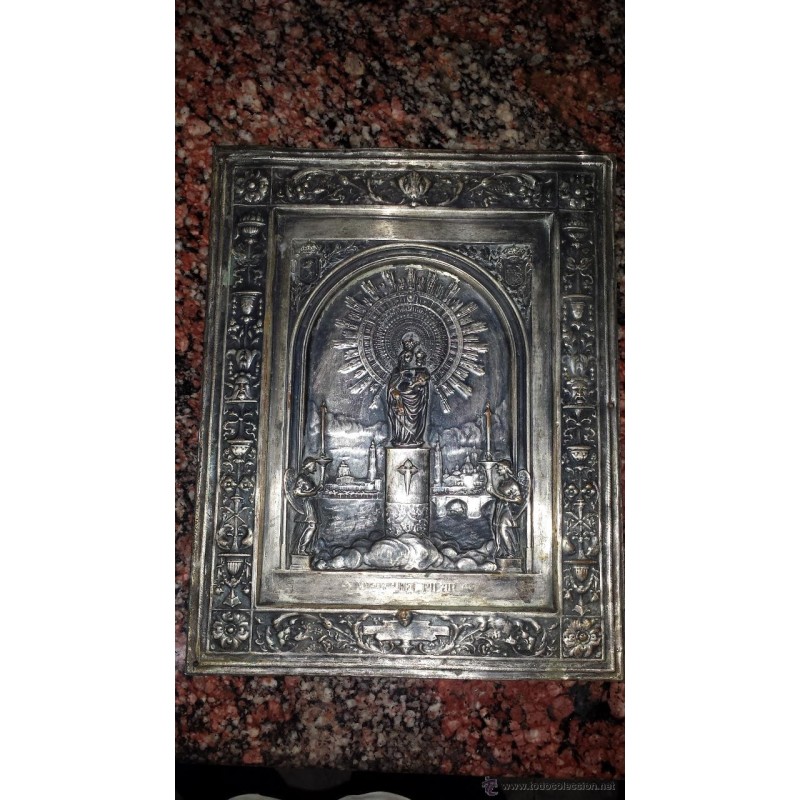 VIRGEN DEL PILAR. PLACA PLATEADA.