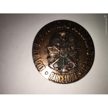 DÍA DE LAS FUERZAS ARMADAS- BARCELONA 1981-MEDALLA.