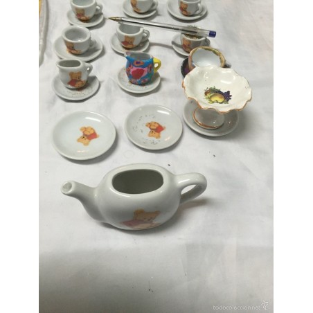 JUEGO DE VAJILLA EN PORCELANA INFANTIL 23 PIEZAS