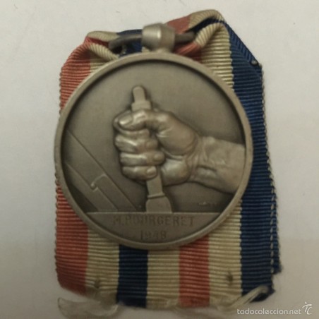 MEDAILLE DES CHEMINOTS. M. BOURGERET. RF. AÑO 1948.