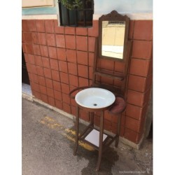 MUEBLE DE LAVABO CON ESPEJO DEL SIGLO XIX. ORIGINAL.