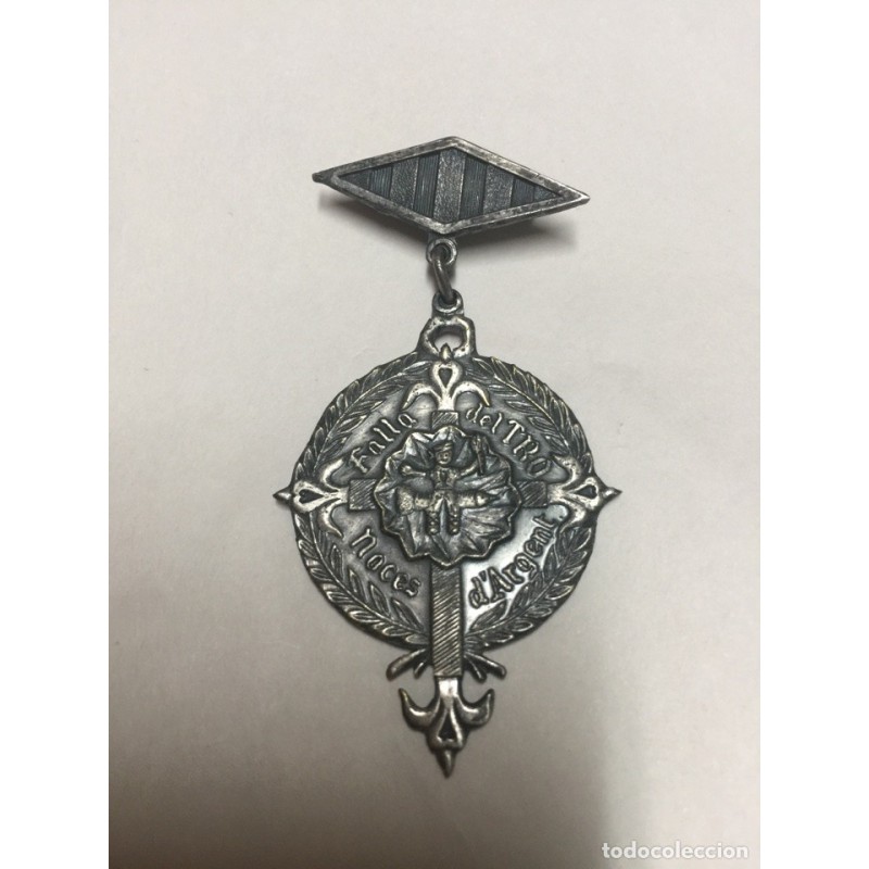 VALENCIA. FALLA DEL TRO. PIN. MEDALLA. CONMEMORATIVA. AÑO 1975.