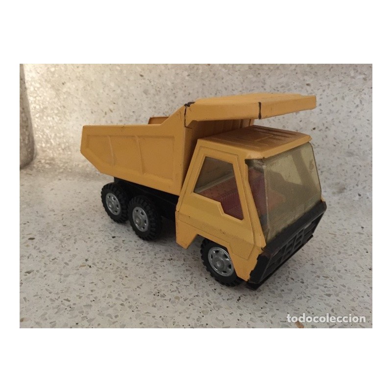 GOZAN. CAMION VOLQUETE.