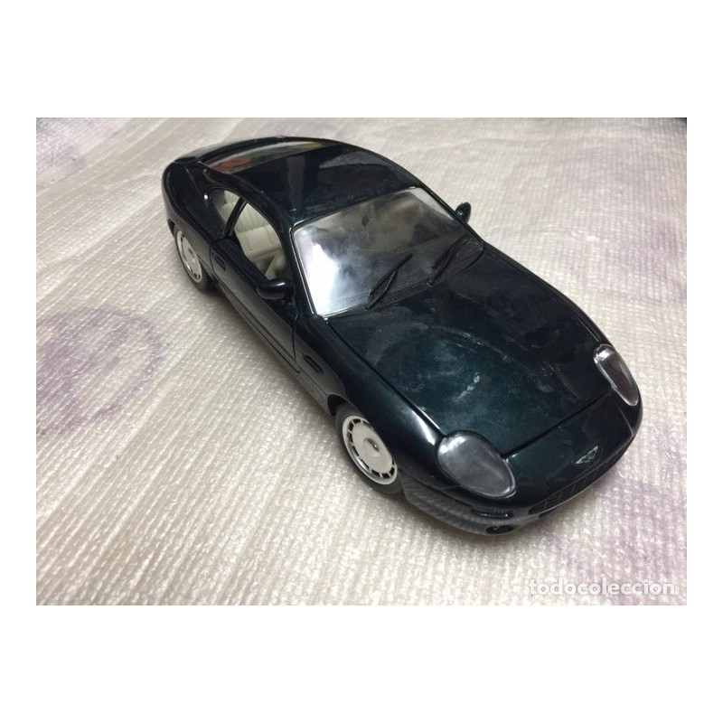 GUILLOY. ESPAÑA. AUTOMÓVIL A ESCALA E1/24. ASTON MARTIN DB7.