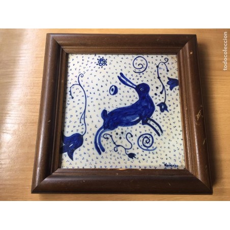AZULEJO CERAMICA ORIGINAL. PINTADO A MANO. FIRMADO ANTIGUO. ENMARCADO.
