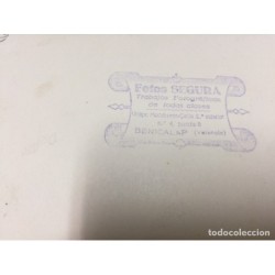 REPORTAJE FOTOGRÁFICO DE TENIENTE EN LA COMUNION DE SU HIJO. 5 FOTOS.