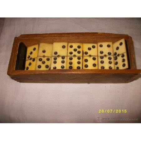DOMINO NUMERADA EN MARFIL DEL SIGLO PASADO