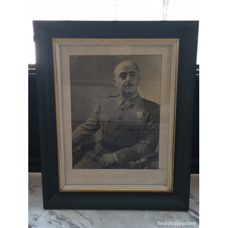 RETRATO OFICIAL DE FRANCO. HUECOGRABADO. ARTE. REGISTRADO EDICIONES ESPAÑOLAS S. A. - SEVILLA.
