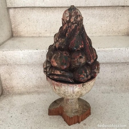 TALLA ARTESANAL HECHA A MANO FRUTERO .ANTIGUA MADERA.