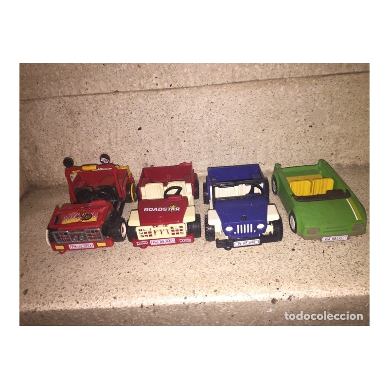 PLAYMOBIL. GEOBRA. 4 COCHES. AÑOS 80.