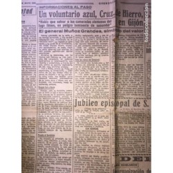 DIVISION AZUL. ANGEL MARCOS RIVERO. CRUZ DE HIERRO. DOCUMENTACION Y PERIODICOS. EXCLUSIVO