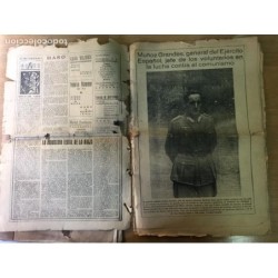 DIVISION AZUL. ANGEL MARCOS RIVERO. CRUZ DE HIERRO. DOCUMENTACION Y PERIODICOS. EXCLUSIVO