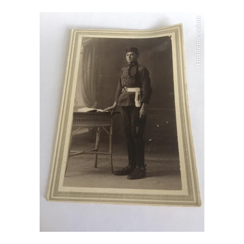 SOLDADO ESPAÑOL. FOTO TARJETA CARTON.