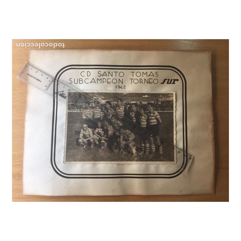 SANTO TOMAS-CLUB DEPORTIVO FUTBOL-TORNEO SUR. FOTOGRAFÍA ORIGINAL. AÑO 1942