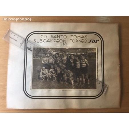 SANTO TOMAS-CLUB DEPORTIVO FUTBOL-TORNEO SUR. FOTOGRAFÍA ORIGINAL. AÑO 1942