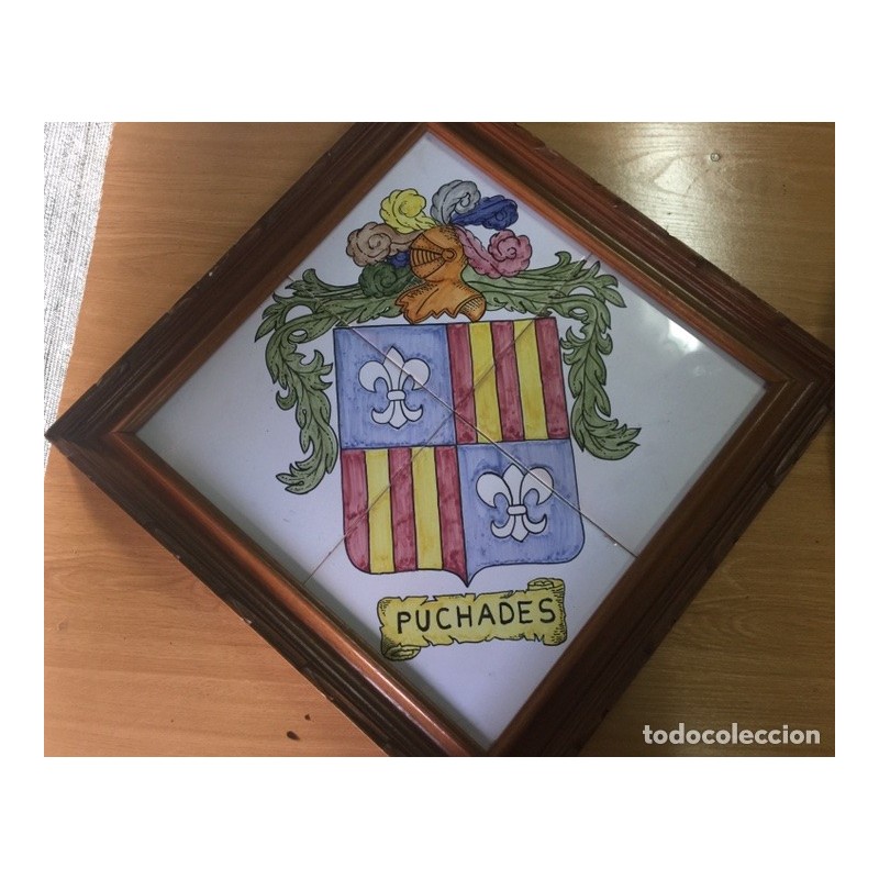 PUCHADES. CUADRO HERALDICO EN CERAMICA 4 AZULEJOS 20x20 CM PINTADOS A MANO.