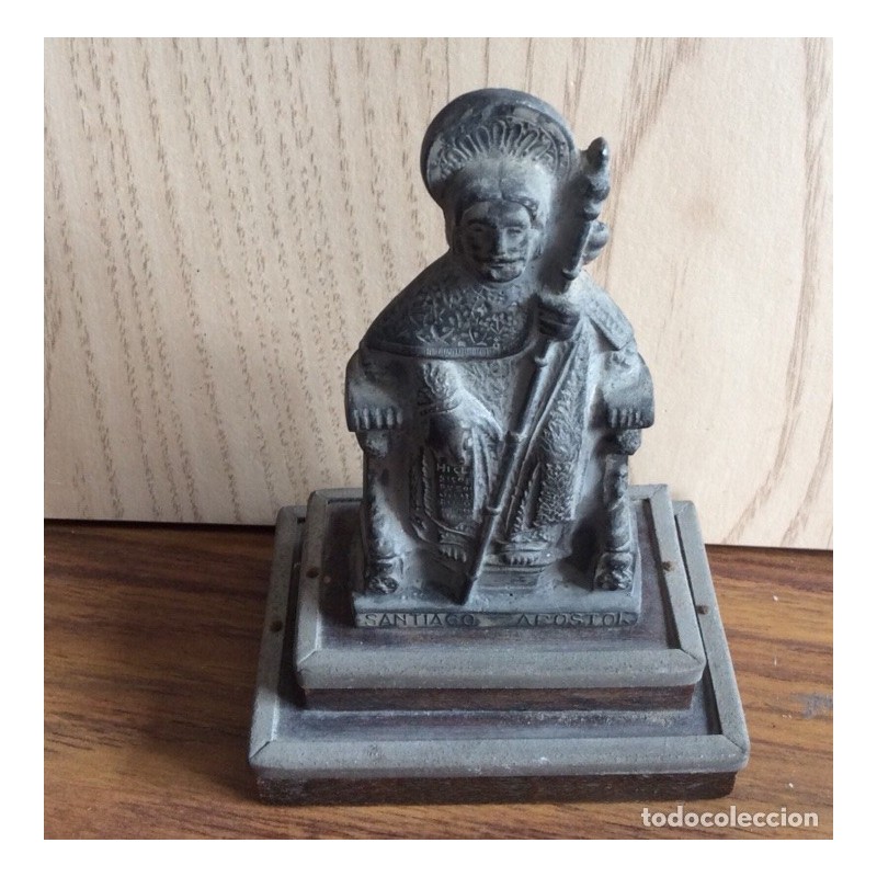 SANTIAGO APOSTOL. ANTIGUA FIGURA PLATA. PEANA MADERA NOBLE.
