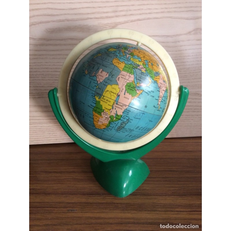 BOLA DEL MUNDO- GLOBO TERRÁQUEO- METAL Y PLÁSTICO- AÑOS 50.