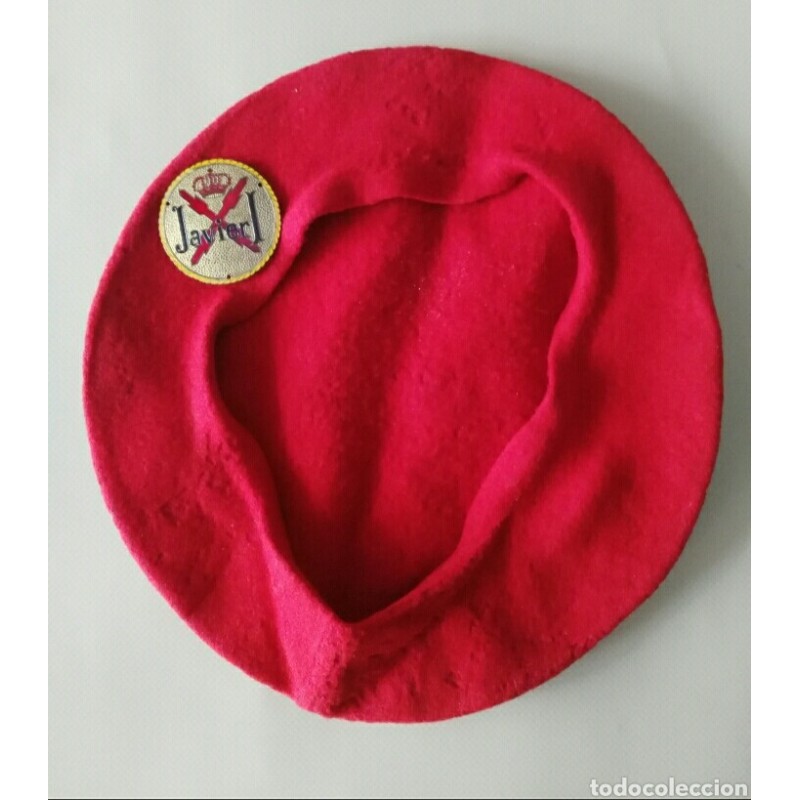 CARLISMO. BOINA CARLISTA O REQUETE Y CHAPA INSIGNIA REY JAVIER I ORIGINAL .